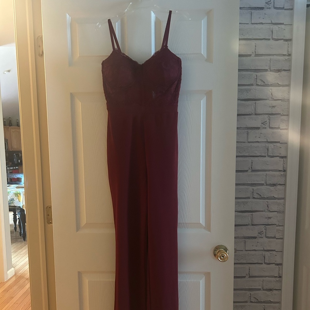 Chic Wine Red Lace Jumpsuit